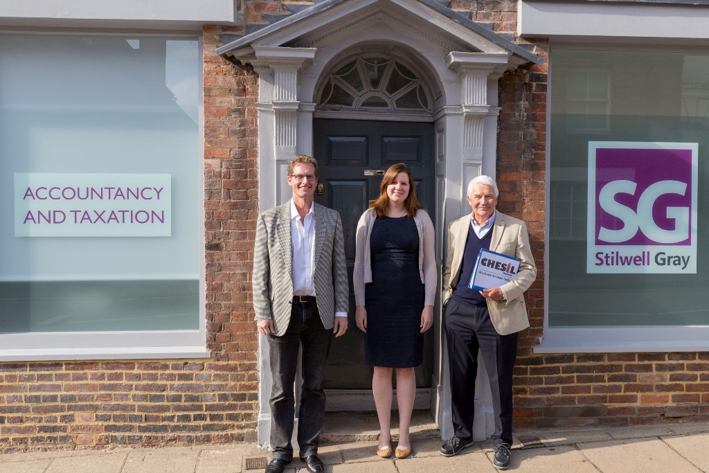 Stilwell Gray Show Support for Chesil Theatre